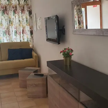 Barber Brisas Apartment