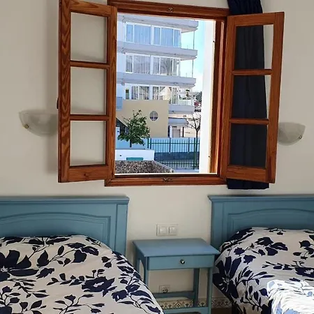 Barber Brisas Apartment *