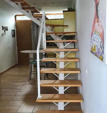 Barber Brisas Apartment