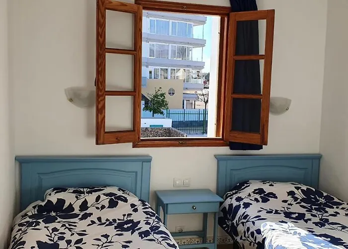 Barber Brisas Apartment *