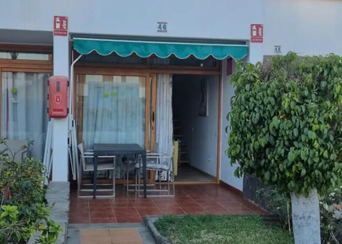 Barber Brisas Apartment *