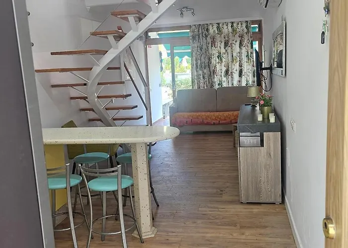 Апартаменти Barber Brisas